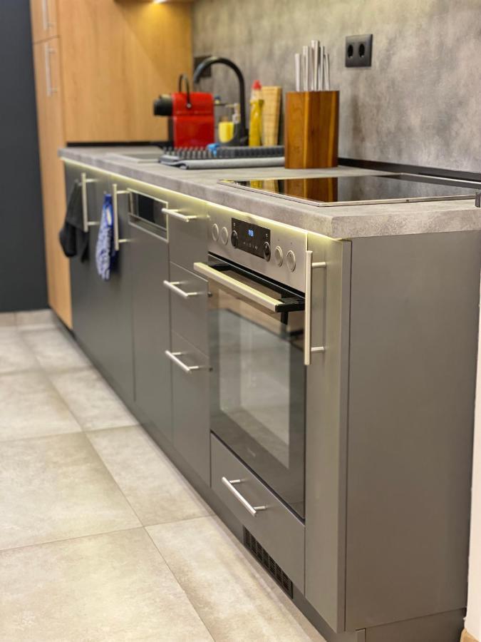 Dv13 Luxury Suite Sofia Center Dış mekan fotoğraf