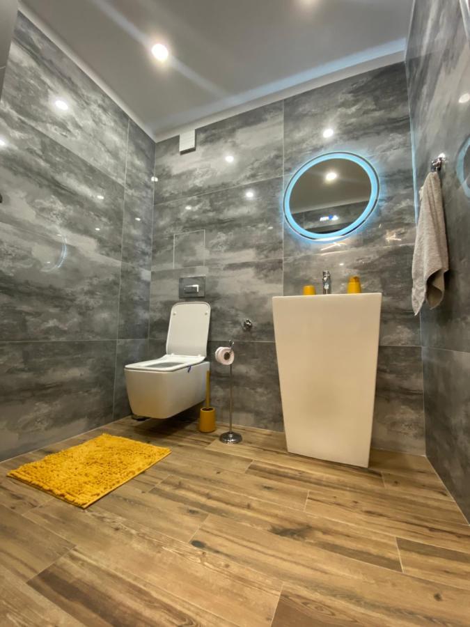 Dv13 Luxury Suite Sofia Center Dış mekan fotoğraf
