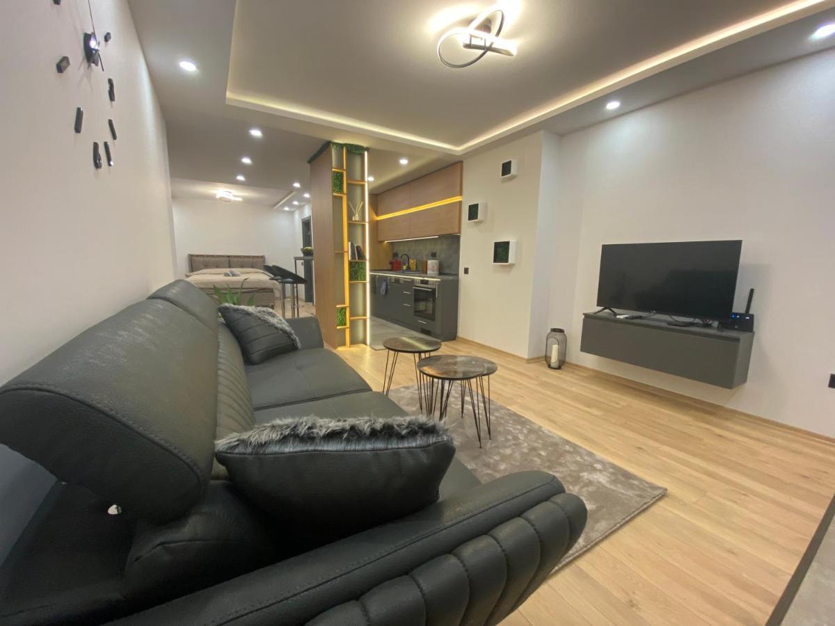 Dv13 Luxury Suite Sofia Center Dış mekan fotoğraf